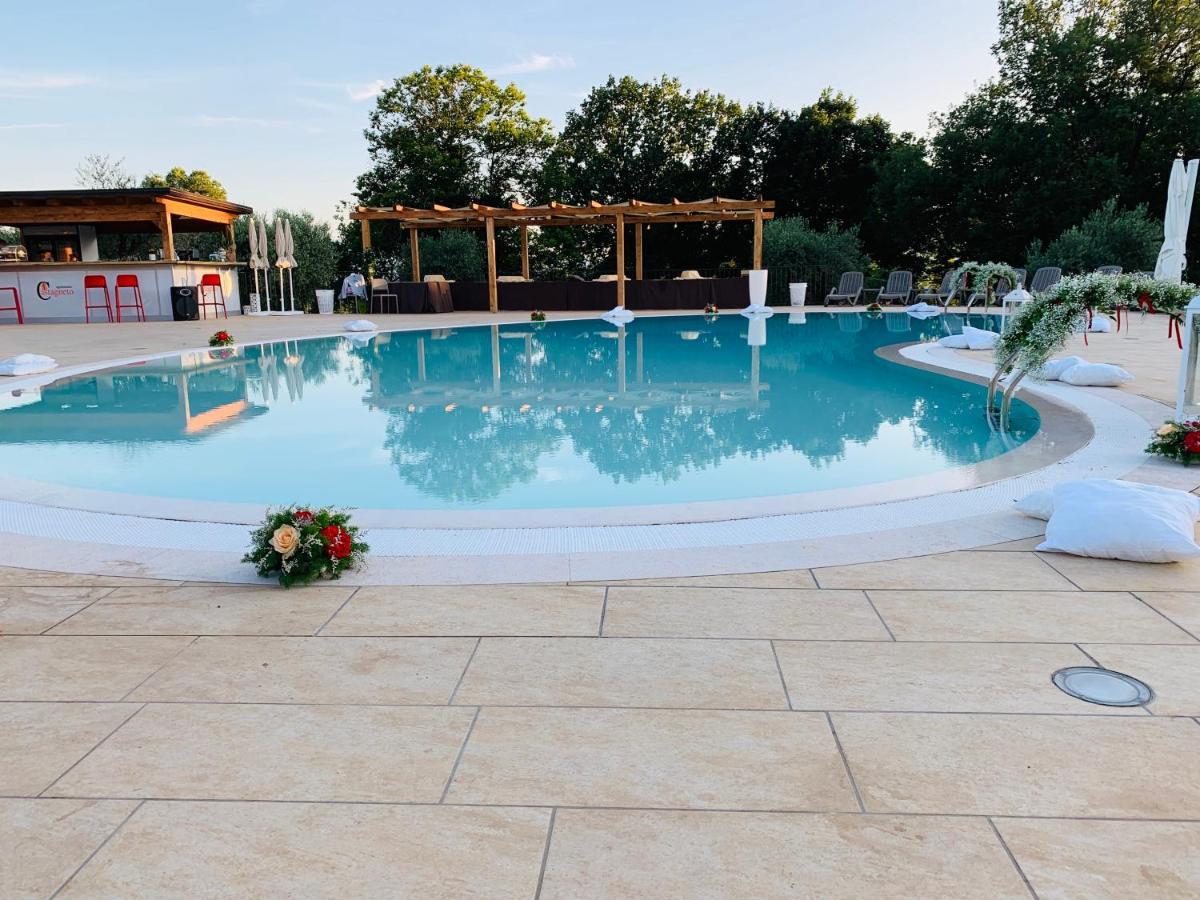 Agriturismo Il Castagneto Padula Buitenkant foto