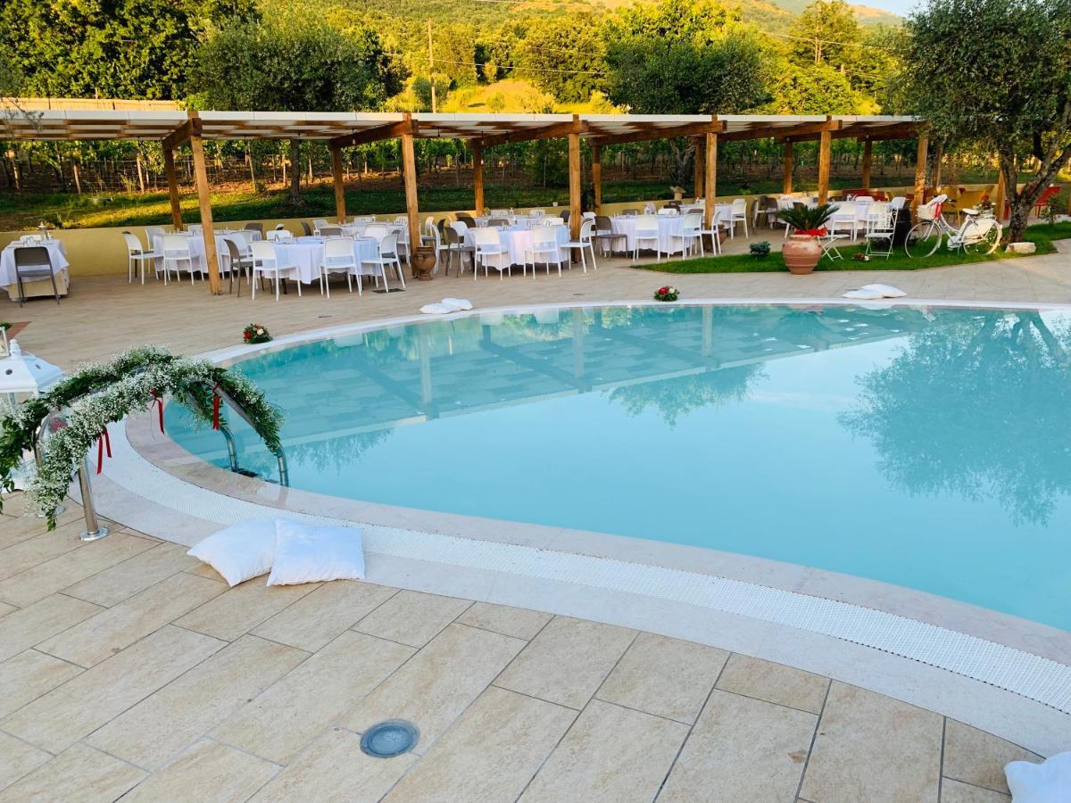 Agriturismo Il Castagneto Padula Buitenkant foto