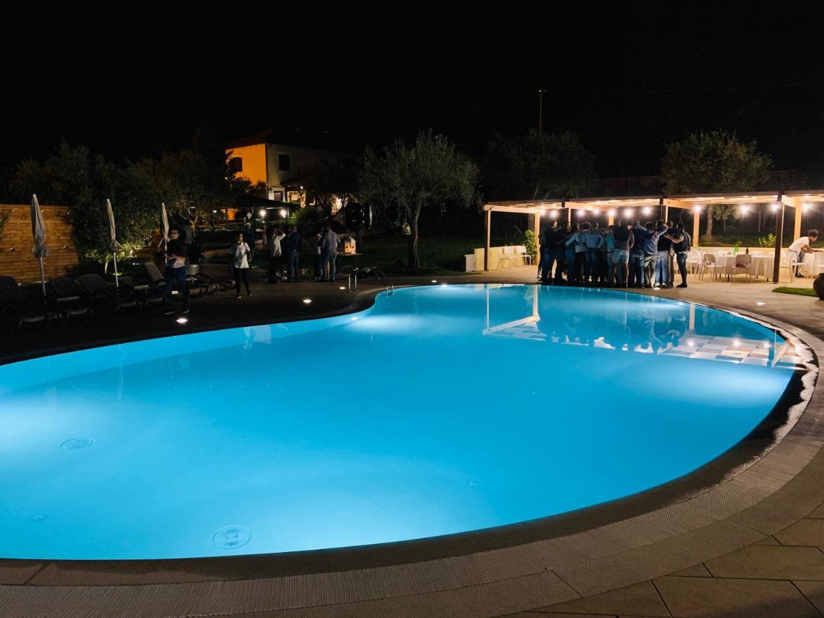 Agriturismo Il Castagneto Padula Buitenkant foto