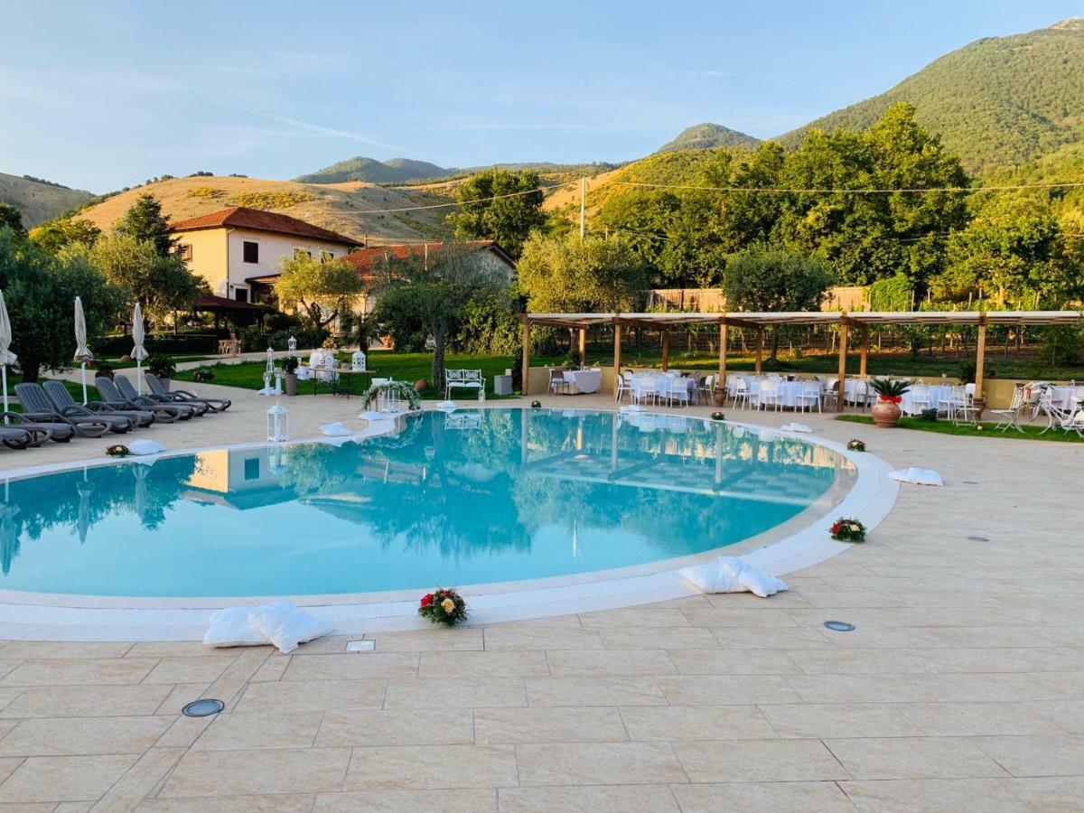 Agriturismo Il Castagneto Padula Buitenkant foto